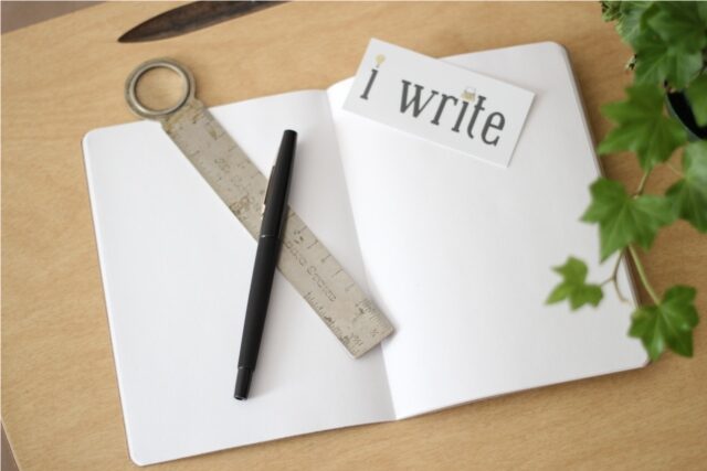 blank pages to fill 7-3302475